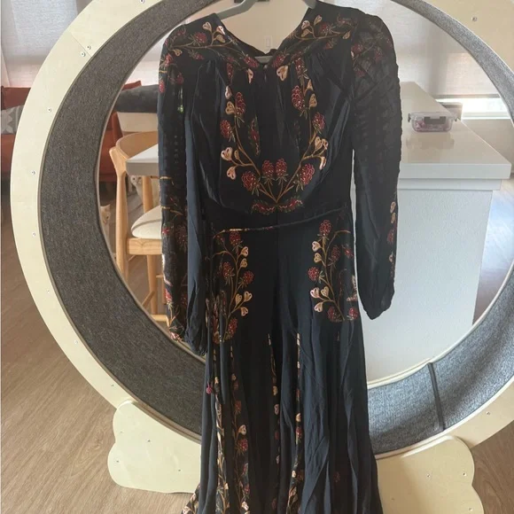 Farm Rio Black Berry Garden Long Sleeve Pleated Maxi Dress - Picture 7 of 11